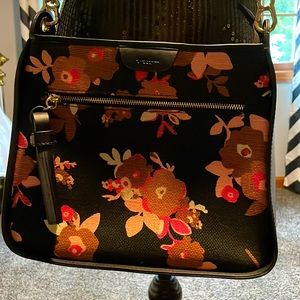 Beautiful Spartina cross body zip top bag. Used once.